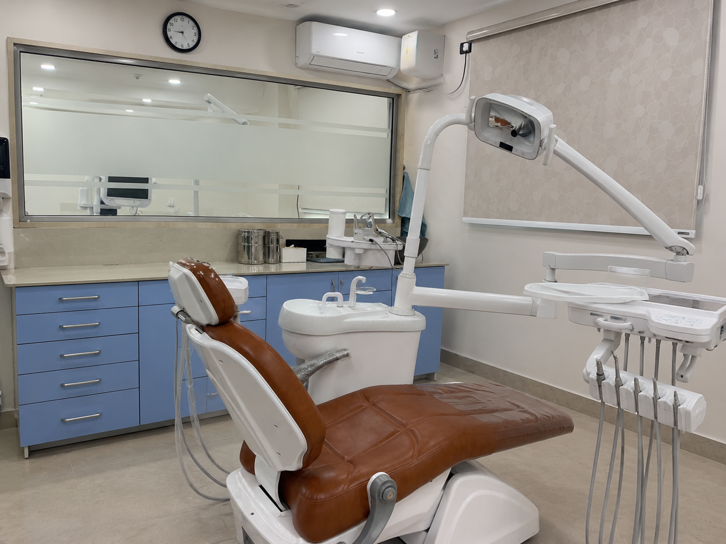 Agarwal Dental Clinic reception